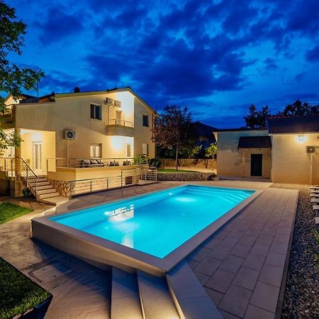Holiday Home Terra Roca - Imotski, Natural Environment With Complete Peace And Quiet. מראה חיצוני תמונה